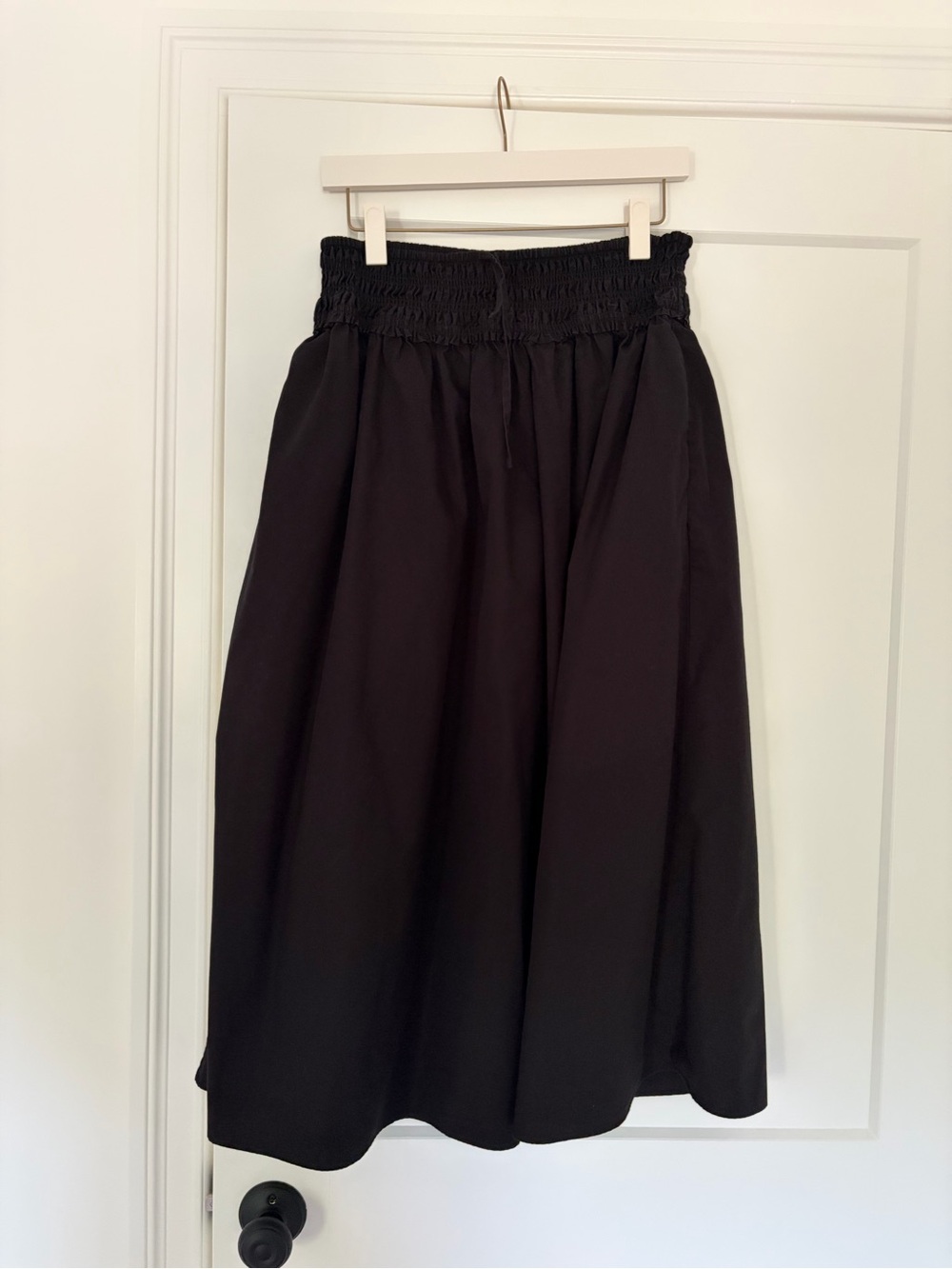 Aritzia Vetiver Poplin Skirt Black Size M